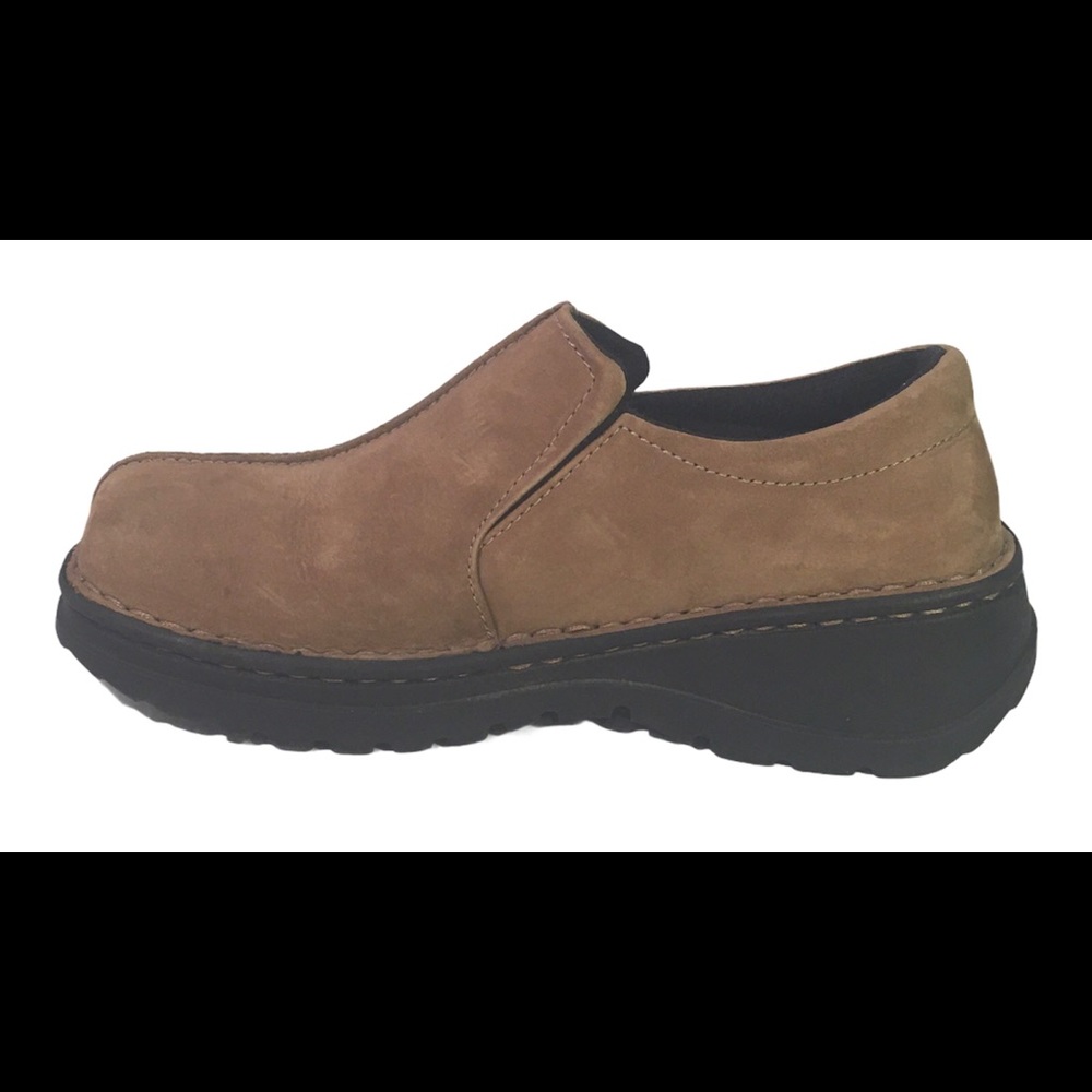 Skechers Women’s Loafers Slip on Size 7.5 SN 1283